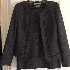 Tahari Skirt Suit